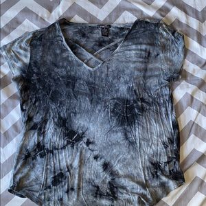 Rue 21 tie dye shirt